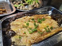 -马路牙子烧烤音乐酒馆(望京店)
