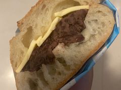 红豆夏巴塔三明治-沁屋面包店(人民东路店)