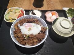 -牛気·越光米牛肉饭(水游城店)