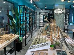 -Trend1881视光·蔡司视觉(领展广场店)