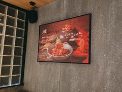 -草家酱蟹炭火烤肉店(珲春南路二店)