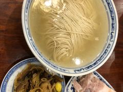 枫镇大肉面-同得兴面馆.苏式面.三虾面(园区店)