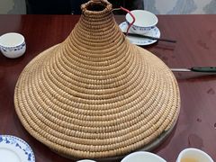 -姚记抚仙湖石锅鱼庄