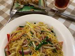 -新大咀港式茶餐厅(宝山万达店)