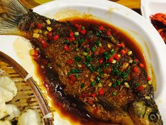 烧汁武昌鱼-可可大虾武汉土菜大排档(万松园1店)