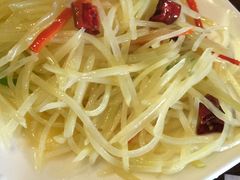 -春天里·老街坊餐厅(港隆广场店)