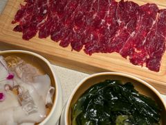 -海底捞火锅鲜切牛肉主题店(长寿路店)
