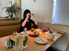 -俏贝拉(裕后街店)