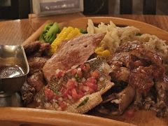 德国猪肘拼盘-宝莱纳啤酒花园餐厅PAULANER BRAUHAUS Nanjing(广州路店)
