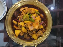 -牛一嘴·兰州牛肉面·大盘鸡(财富中心店)