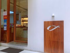 -Line 咖啡(石厦花园店)