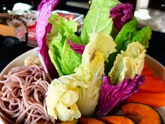 -菌自由丨野生菌火锅特色庭院餐厅(丽江古城店)