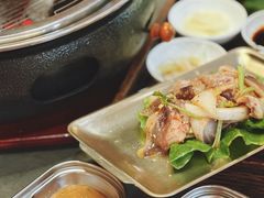 -围炉肉舍•炭烤活鳗•丹东海鲜烤肉(步行街店)