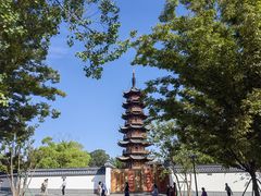-龙华寺
