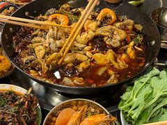-鸿顺老铁锅美蛙鱼府(解放碑店)