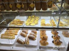 -面包新语(龙湖·西宸天街店)