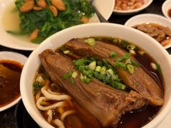 红烧牛筋牛肉面-中国厨房/台湾牛肉面