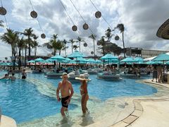 -FINNS Beach Club