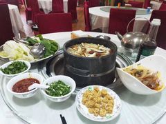 石锅野菌松茸鸡-南渝食府.石锅鸡(尚城花园店)