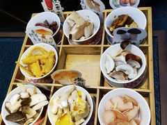 -菌自由丨野生菌火锅特色庭院餐厅(丽江古城店)