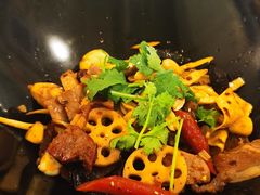 -川山城麻辣香锅(鼎汇美食城店)