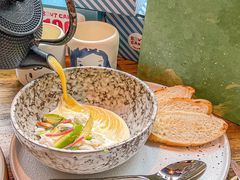 -Brut Eatery Wine Bar & Restaurant (建国东路店)