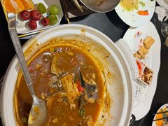 -新天明砂锅鱼头煲