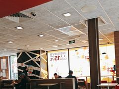 -麦当劳(田林好又多店)