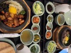 -BHC炸鸡(明洞总店)