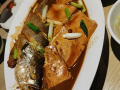 -小船渔村•大连菜•大连焖鱼(黄河路店)