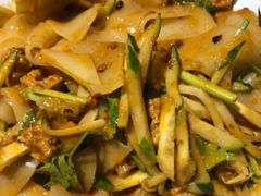 麻将拉皮-聚合鑫东北熏酱熟食麻辣面(长阳店)