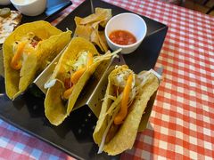 -鲨鱼美式餐厅酒吧Sharky