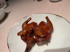 脆皮妙龄鸽-新荣记(椒江店)