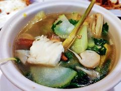 蔬菜汤-Neary Khmer Restaurant