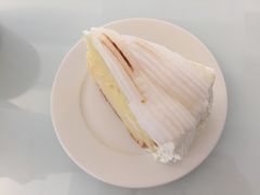 coconut&nbsp;cream&nbsp;cake-Fern Forest Cafe