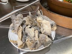 炸鱼皮-胡须佬鸡煲四季火锅店(石厦西村直营店)
