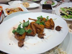 乳鸽-品悦酒店(三林古镇店)