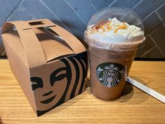 -星巴克(广州南站A18检票口楼上)