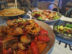 -巴厘龙虾·榜首油焖大虾(音乐学院·沿江酒馆店)