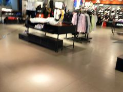 -北京利生体育商厦