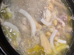 -润泽园椰子鸡(汇一城店)