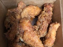 炸全鸡一半一半-富乐满韩国正宗炸鸡韩国料理(虹泉路店)