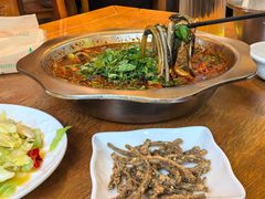 -乐山第一家临江鳝丝(茶坊路店)