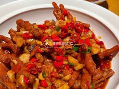 -爱碗亭·鲜炒湖南菜(壹城中心店)