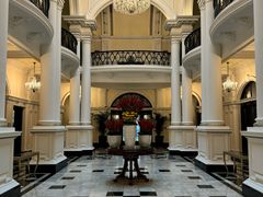 -Salon de Ville浦江汇(上海外滩华尔道夫酒店店)