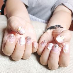 -睫乐园•睫公馆•美睫美甲沙龙