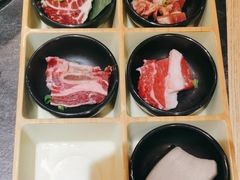 -匠牛亭·锅物烧肉放题自助(昆百大·泰业城店)
