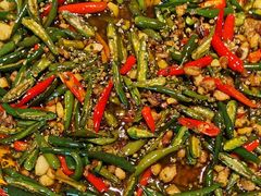 -有红鸡毛店·川菜(建设路店)