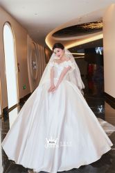 点击看大图 -艾拉·女王婚纱礼服馆