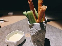 -穹六人间 people 6(岳阳路店)